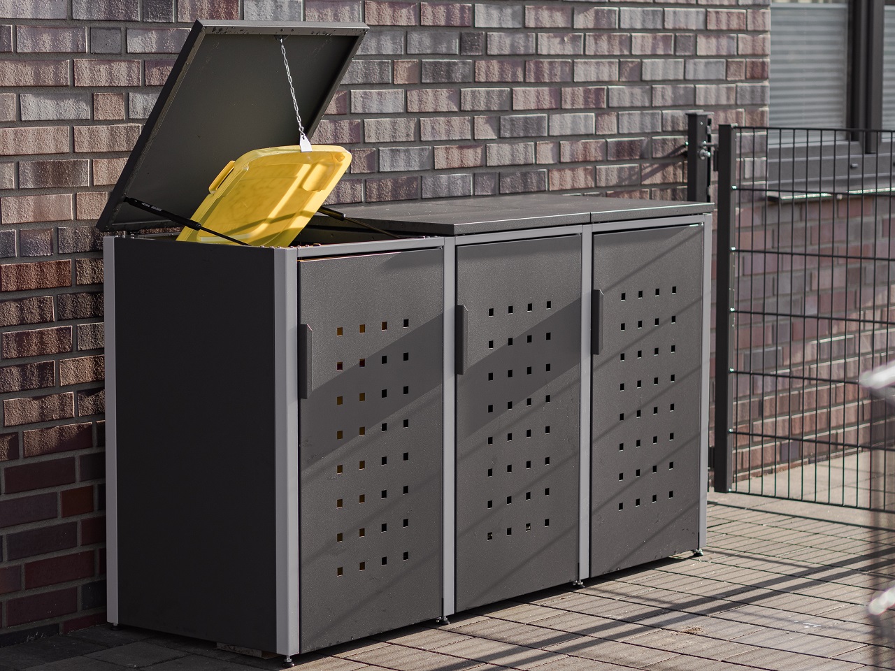 Triple Metal Wheelie Bin Stores for Urban Streetscapes — Industrial Grade Factory Direct - Image 2
