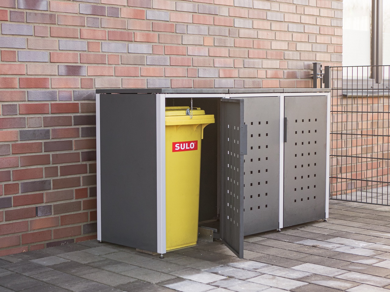 Triple Metal Wheelie Bin Stores for Urban Streetscapes — Industrial Grade Factory Direct - Image 3