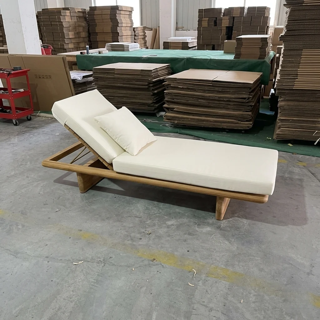 Adjustable Teak Sun Lounger - Image 3