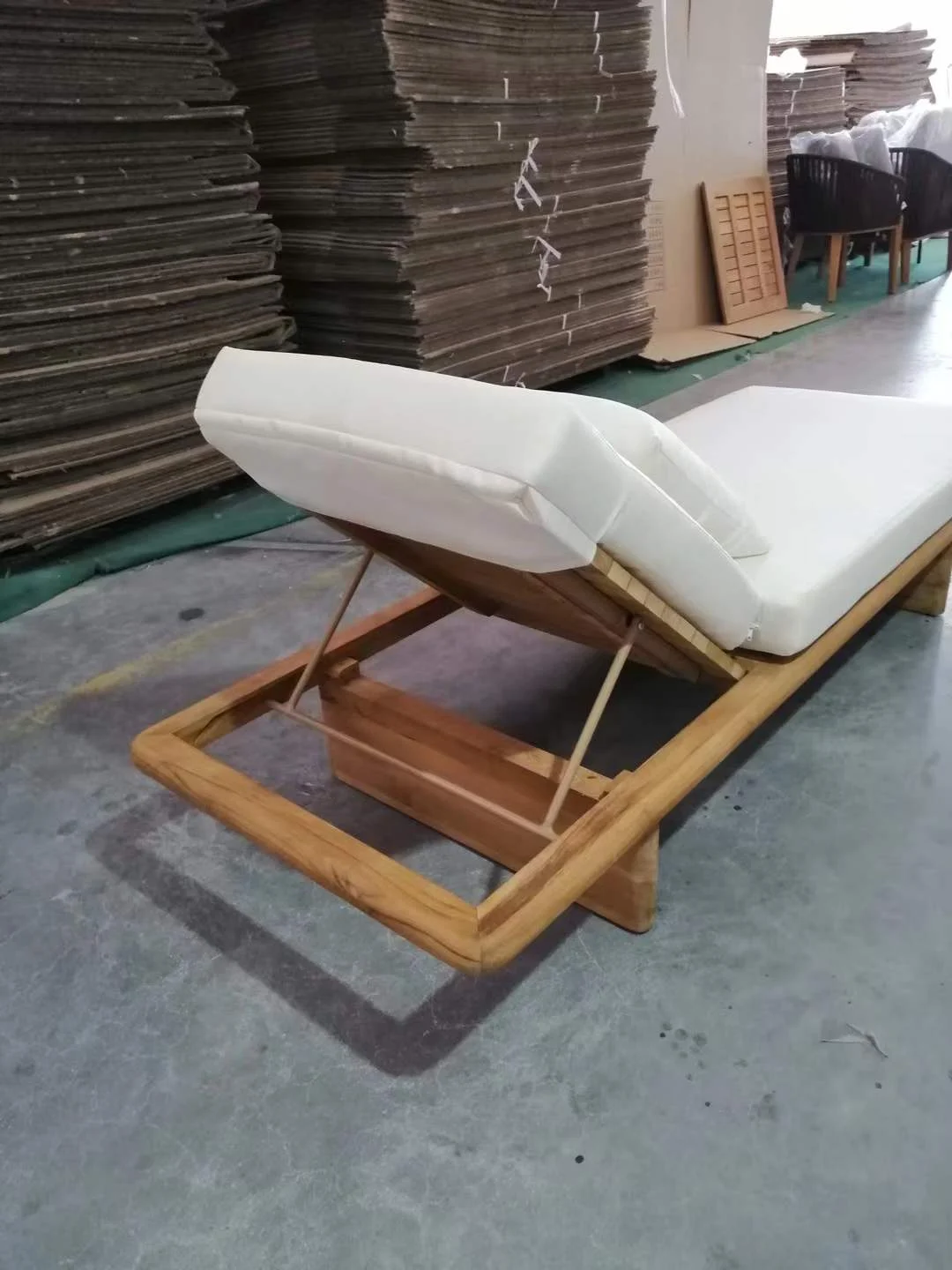 Adjustable Teak Sun Lounger - Image 5